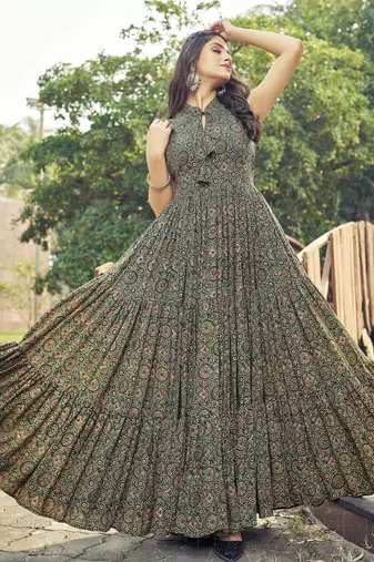 Women green ethnic printed sleeveless flared maxi dress