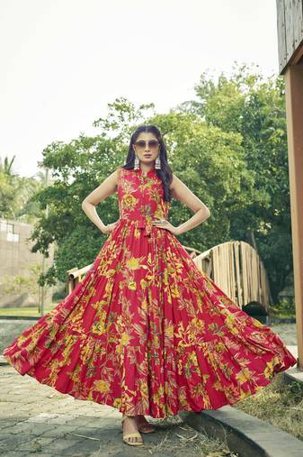 Women red floral printed sleeveless tie-up neck tiered flared maxi dress