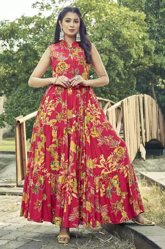 Women red floral printed sleeveless tie-up neck tiered flared maxi dress
