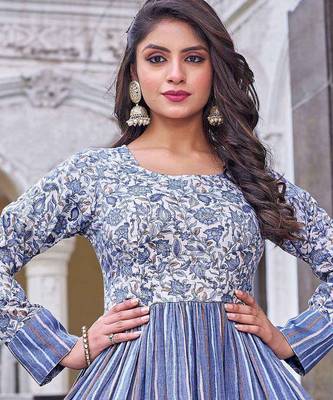 Women grey floral printed pleated anarkali maxi gown 1