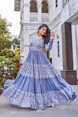 Women grey floral printed pleated anarkali maxi gown 3