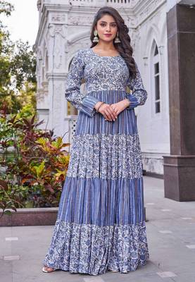 Women grey floral printed pleated anarkali maxi gown 5
