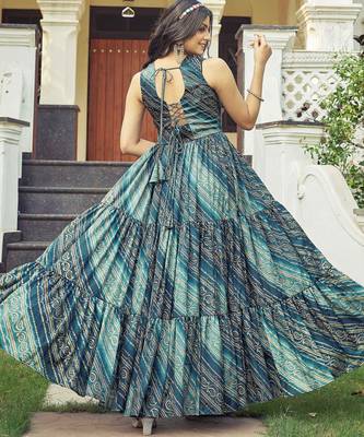 Women green bandhani printed pleated anarkali gown 2