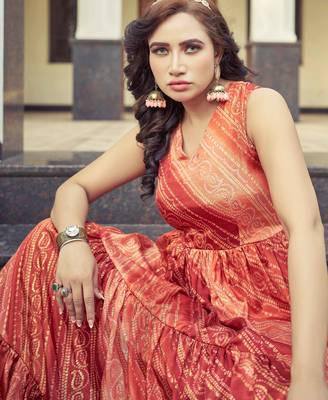 Women red bandhani printed pleated anarkali gown 4