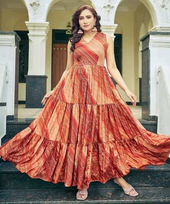 Women red bandhani printed pleated anarkali gown 5