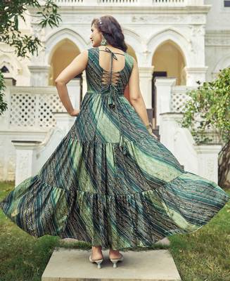 Women green bandhani printed pleated anarkali gown 2