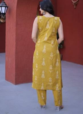 Womens summer war printed cotton gown set 4