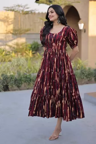 Womens new trendy summer war printed cotton gown set