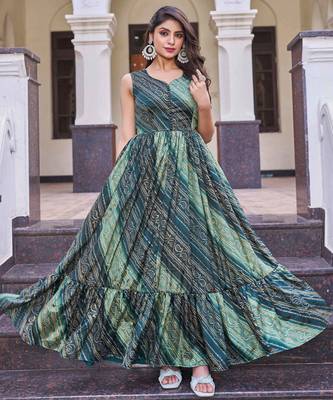 Women green bandhani printed pleated anarkali gown 1