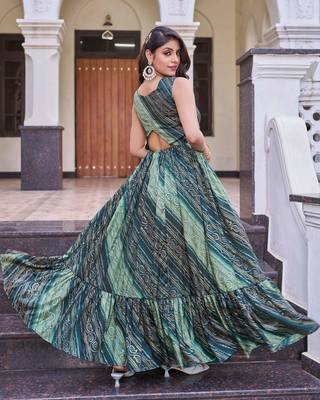 Women green bandhani printed pleated anarkali gown 2