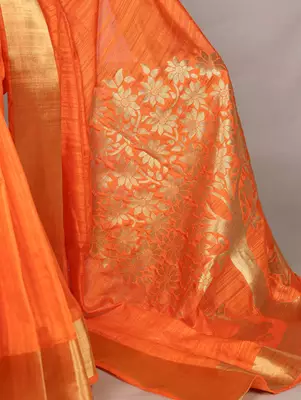 Orange onam special raw silk zari weaving work saree 5