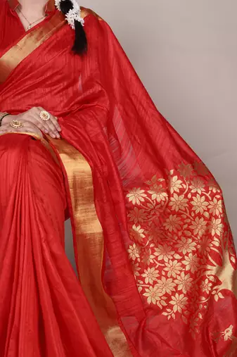 Red onam special raw silk zari weaving work saree