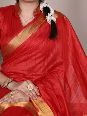 Red onam special raw silk zari weaving work saree 3