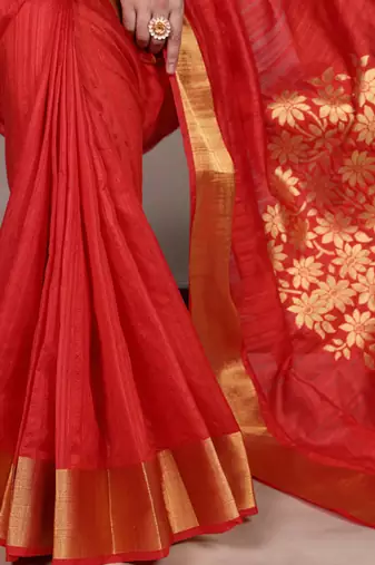 Red onam special raw silk zari weaving work saree