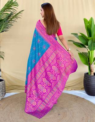 Teal art silk  woven saree 3