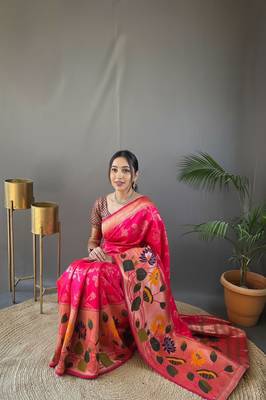 Pink art silk  woven saree 3