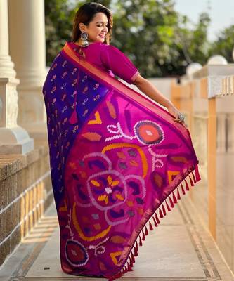 Royal blue art silk  woven saree 3