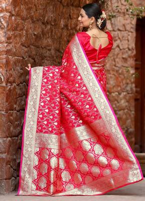Pink art silk  woven saree 3