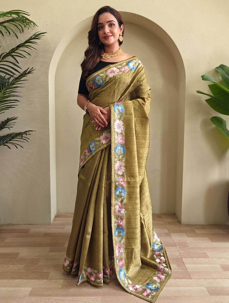 Mehendi art silk  woven saree