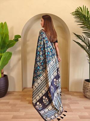 Black art silk  woven saree 3
