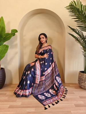 Black art silk  woven saree 4