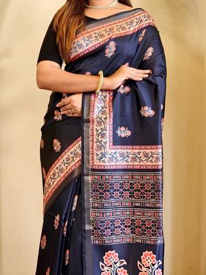 Black art silk  woven saree 5