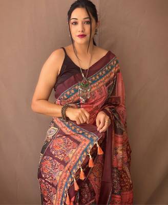 Baby pink art silk  woven saree 4
