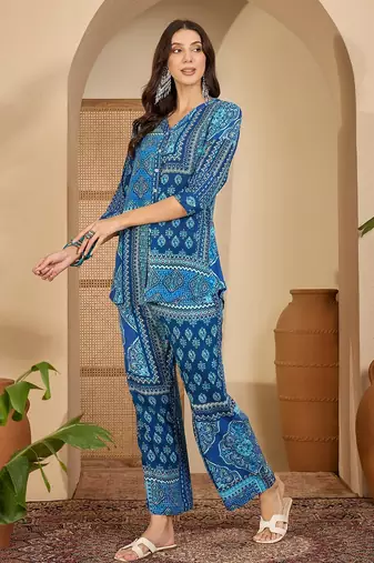 Bohemian printed top with trousers