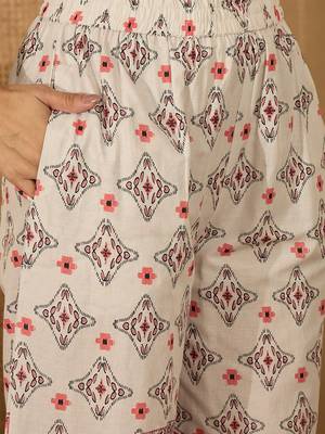 Printed v-neck tunic & trousers co-ords 3