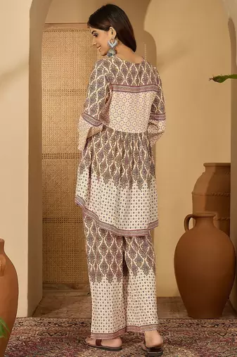Printed v-neck tunic & trousers co-ords