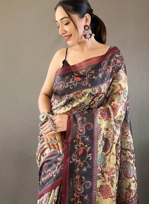 Green art silk  woven saree 3