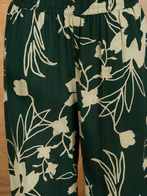 Women green pure cotton printed co-ords 3