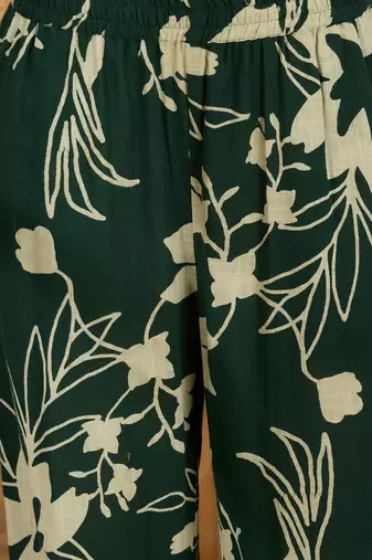 Women green pure cotton printed co-ords