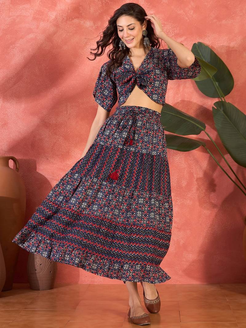 Women printed viscose rayon crop top & skirt co-ord set