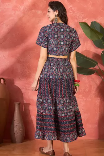 Women printed viscose rayon crop top & skirt co-ord set