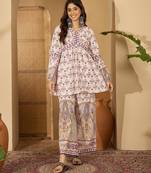 Women white pure cotton printed co-ords