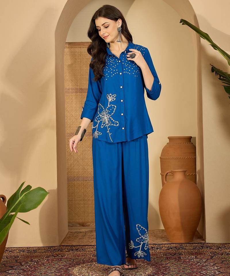 Women floral embroidered shirt & trousers co-ords
