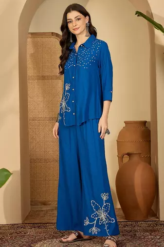 Women floral embroidered shirt & trousers co-ords