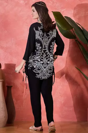 Floral printed round neck tunic & trouser