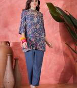 Floral printed v-neck tunic & trousers
