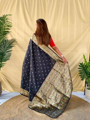 Black art silk  woven saree 3