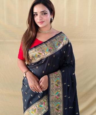 Black art silk  woven saree 5