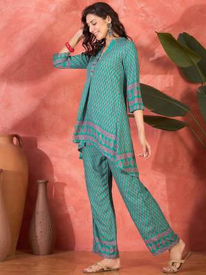 Floral printed mandarin collar tunic & trouser 2