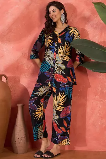 Floral printed v-neck tunic & trouser