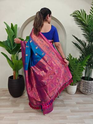 Teal art silk  woven saree 3