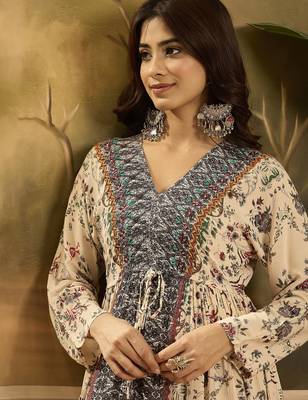Floral printed v-neck tunic & trousers co-ord set 4