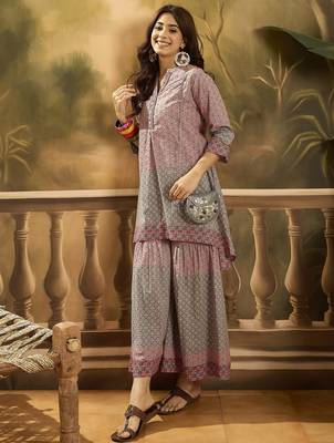 Printed pure cotton top with trouser co-ords 4