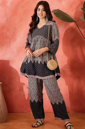 Printed v-neck top with trouser co-ords