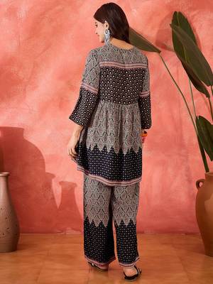 Printed v-neck top with trouser co-ords 4