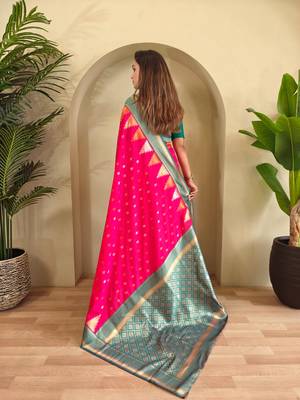 Hot pink art silk  woven saree 3